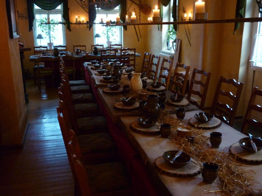 Hotel Burghof Schwarzatal Room photo